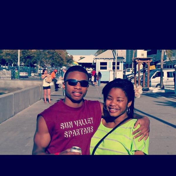 ItsCodiBryan's tweet image. Mee &amp;amp; Camille In The Bahamas (:
#SheShort