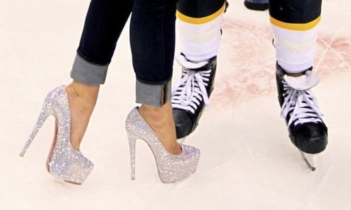 Czech_Posts's tweet image.  #puckslutproblems