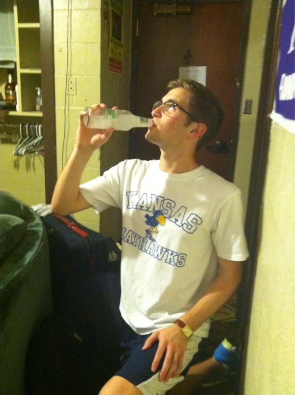 Billicillin's tweet image. I was iced by @mluther10 and the ice was literally frozen. #chugaslushy #brainfreeze #icefail