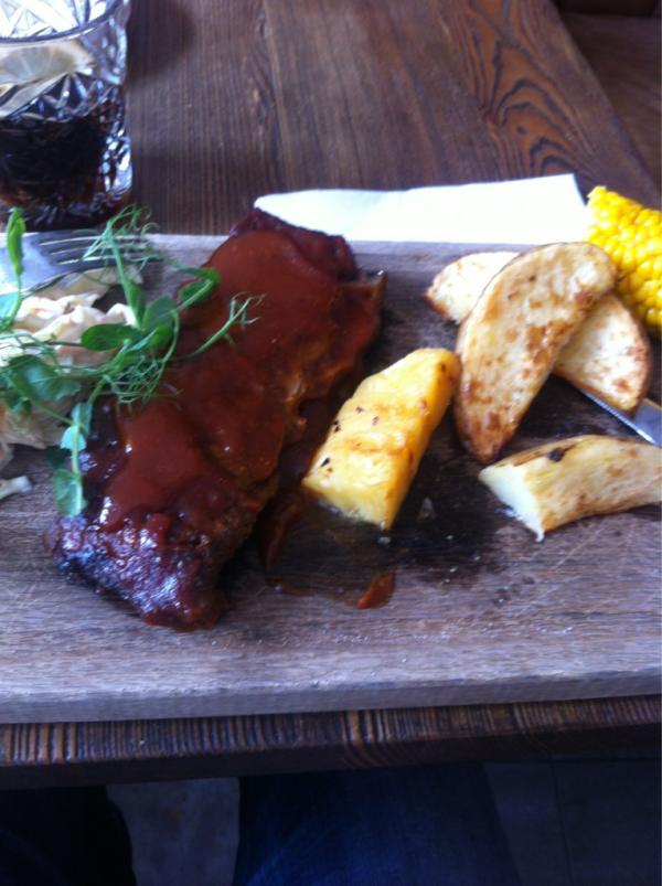 adampahl's tweet photo. MEAT lund! Mitt nya favvoställe http://t.co/hZQ7v4L6