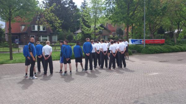 vevalandstede's tweet photo. Sponsorloop ten bate van Alpe d'hu zes #veva #landstede http://t.co/L7oRnfhi