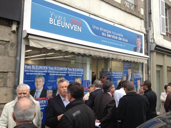 Superbe soirée d'inauguration du local de campagne de Pontivy. Merci à vous tous.