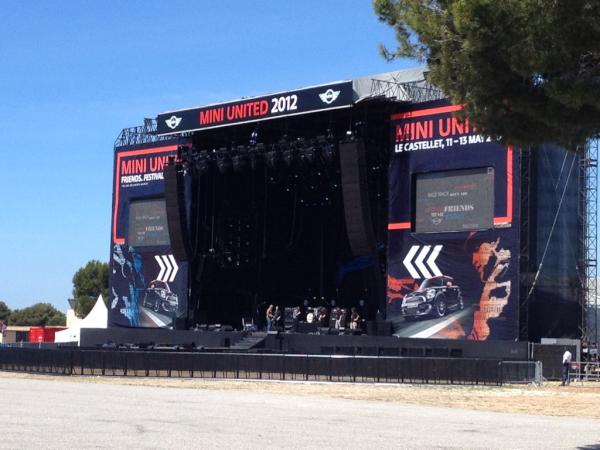 lena_reyes's tweet image. Grandes conciertos nos esperan aqui!!! #MINIunited  #TheComminity