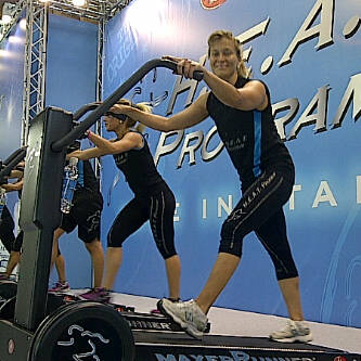 gim398's tweet image. Nuestra @AnnaMasciarelli destacada n #RiminiWellness #Team398 compartiendo con los creadores del #HeatProgram en Italia