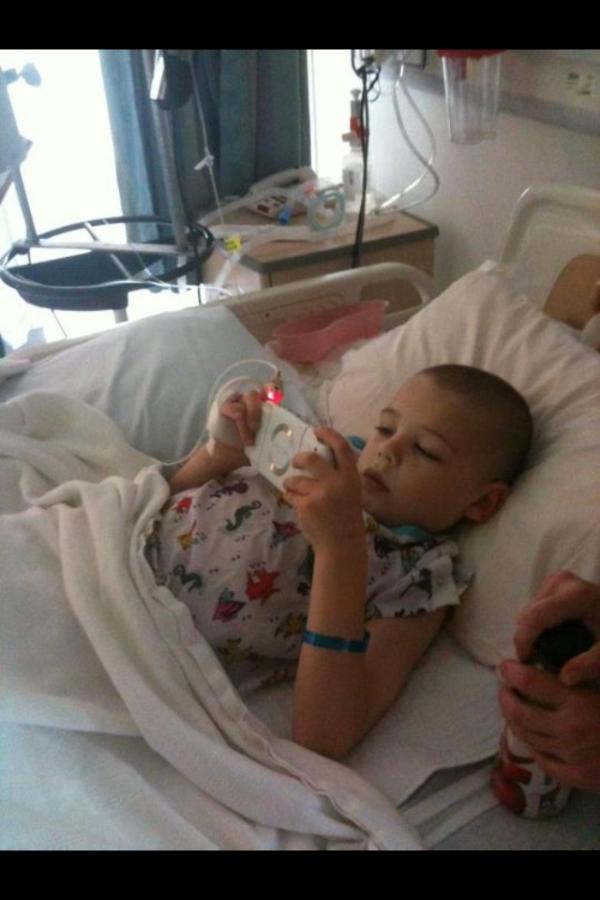 ajfmradio's tweet photo. @ajfmwales: AJ looking well after his operation #pray4aj #AJFM http://t.co/wYjINdWC