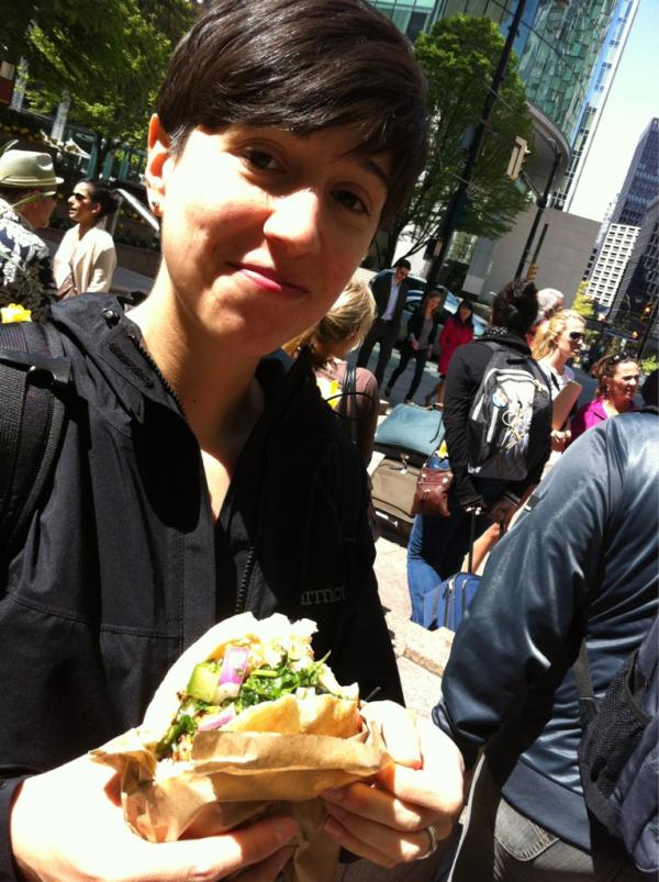 FollowDaFood's tweet image. Eating at #freshlocalwild Looks good!