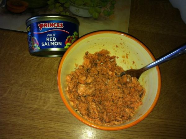 RyanlukeJones1's tweet image. #tweetwhatyoueat I should av gills for the amount of fish I eat!! #goodswimmer #lean