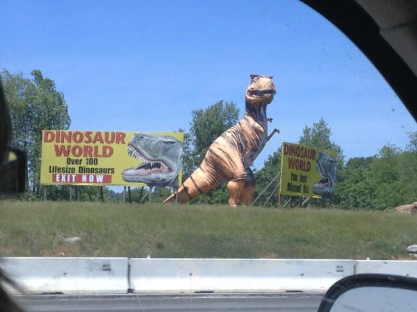 There be dinosaurs in these here Tennessee hills.