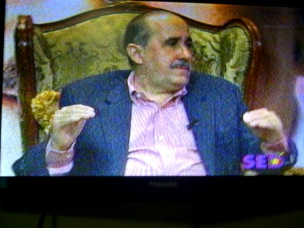 JSED_Higuey's tweet photo. Nuestro coordinador provincial SED La Altagracia Dr. Chava Montas en el programa @SEDanilo @DaniloMedina @Denisse8921 http://t.co/RnFtLMa5