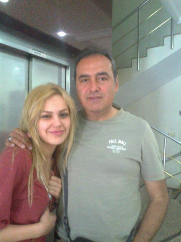 cagtyulusoyfan's tweet photo. Ece hastane cekimlerinde http://t.co/zYfsXimR