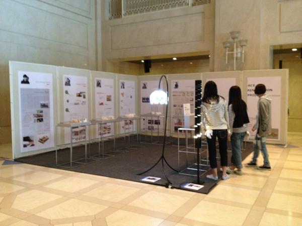 DesignForum2012's tweet image. 本日、フォーラム同時開催作品展の搬入が行われました！こちらにも是非脚をお運び下さい(^ ^) 
大阪市役所本庁舎1Fホール
5月14日(月) - 5月17日(木) 9:00-17:00