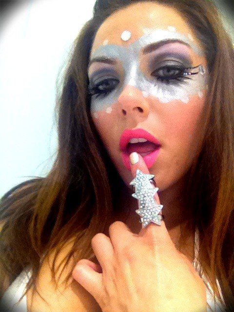 @CONFIDENTIALbh @ThisShitTrey @theGoGoGirlz #SHHHFriday http://t.co/BBCxisBt<a class="tags" target="_blank" title="On Twitter" href="/?out=eyJ0eXAiOiJKV1QiLCJhbGciOiJIUzUxMiJ9.eyJpYXQiOjE3MjQ4Nzk4NzAsImlzcyI6InR3cG9ybnN0YXJzLmNvbSIsIm5iZiI6MTcyNDg3OTg3MCwiZXhwIjoxNzU2NDE1ODcwLCJyZWRpcmVjdF91cmwiOiJodHRwczovL3R3aXR0ZXIuY29tL0NPTkZJREVOVElBTGJoIn0.2nu1ZCZLefkXdN0D3aWwN7p-IxUFE62wSbBezAgZtwUHUTbhMvmiZg2BmmiWh92aZVeOKZm2DNZgHwGrA4irug">@CONFIDENTIALbh</a><a class="tags" target="_blank" title="On Twitter" href="/?out=eyJ0eXAiOiJKV1QiLCJhbGciOiJIUzUxMiJ9.eyJpYXQiOjE3MjQ4Nzk4NzAsImlzcyI6InR3cG9ybnN0YXJzLmNvbSIsIm5iZiI6MTcyNDg3OTg3MCwiZXhwIjoxNzU2NDE1ODcwLCJyZWRpcmVjdF91cmwiOiJodHRwczovL3R3aXR0ZXIuY29tL1RoaXNTaGl0VHJleSJ9.MStMiqdgfL7wo9ZxYSIRnUflrbaAG_8iSLR5VSM2A6mpWJjeINtBGwLC_qvRTWwY1iKmEWXyDw9QSv33jbrOig">@ThisShitTrey</a><a class="tags" target="_blank" title="On Twitter" href="/?out=eyJ0eXAiOiJKV1QiLCJhbGciOiJIUzUxMiJ9.eyJpYXQiOjE3MjQ4Nzk4NzAsImlzcyI6InR3cG9ybnN0YXJzLmNvbSIsIm5iZiI6MTcyNDg3OTg3MCwiZXhwIjoxNzU2NDE1ODcwLCJyZWRpcmVjdF91cmwiOiJodHRwczovL3R3aXR0ZXIuY29tL3RoZUdvR29HaXJseiJ9.pfKq11ZetviYNRu_OVLnQQrcykn9_Vi6irumbdULDYYJWhuUMS-t_cnKWggSH3qwvE18IO5l7kHHFxz52BXBFQ">@theGoGoGirlz</a><a href="/tag/shhhfriday"class="tags">#SHHHFriday</a>