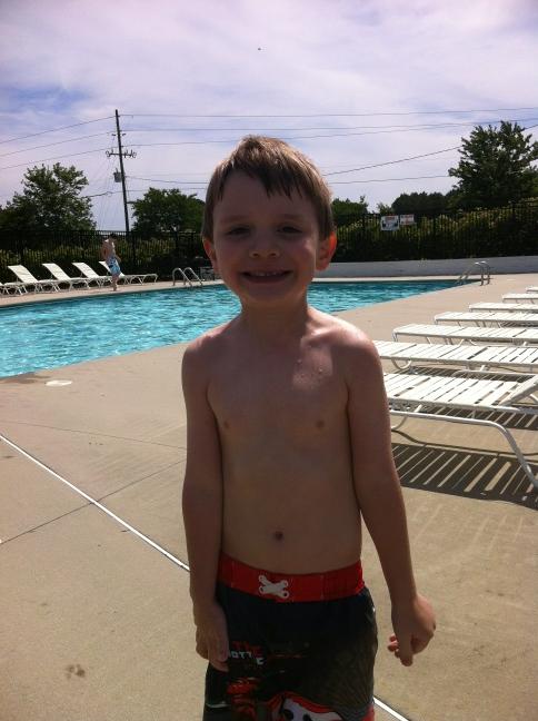 SweetTeetzJr's tweet image. Pool with Noah