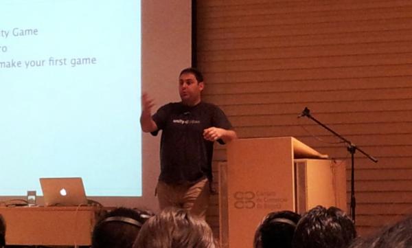 josue8atorres's tweet image. Carl de unity en #DevelopersDaySamsung 