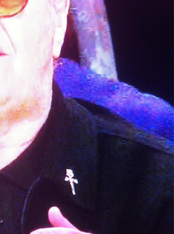nmasi5's tweet image. Gotta love Jack wearing the Hunter S Thompson GONZO pin!! #RIPHST #BuyTheTicketTakeTheRide