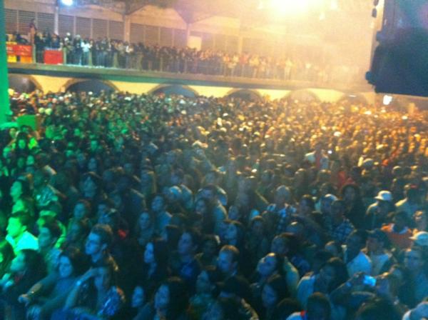 Explode Pelotas Com Meu Amor !