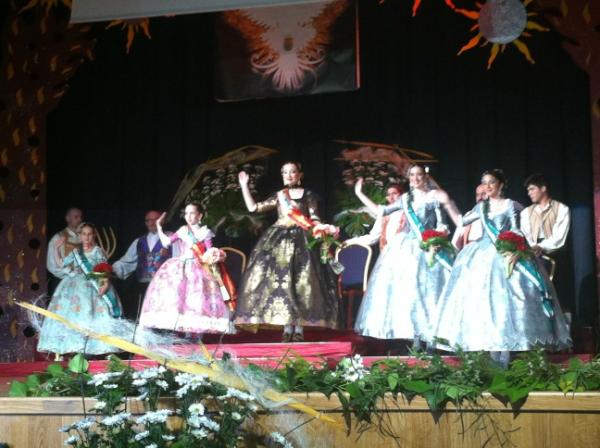 fcerdaorts's tweet photo. Presentacion de la Foguera  L Entrá al Poble http://t.co/PTw9eGAP