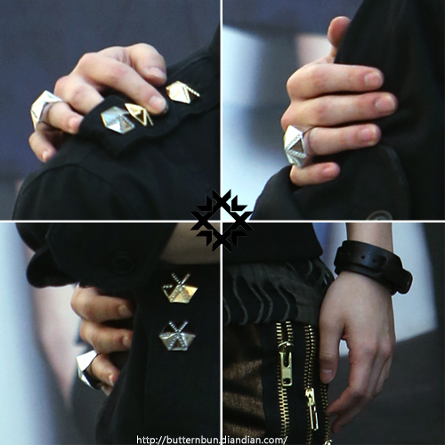 butter_n_bun's tweet photo. 120510 EXO-M 영등포 팬싸인회 #XiuMin cute pretty hands【cr butter_n_bun,Plz Do Not Re-edit, Take Out With Full&amp;Proper Credits】 http://t.co/pW87EZvf