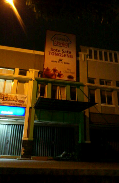 Rumah Warteg buka tanggal 16, rabu besok. Coba masakan sate, soto dan tongseng kita ya, khas Jawa Tengah!