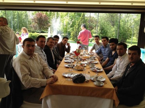 Gümüşhane'nin Zeki çalışkan ve sağlam karakterli gencleri pazar kahvaltısında bana vakit ayırdığınız için teşekkürler
