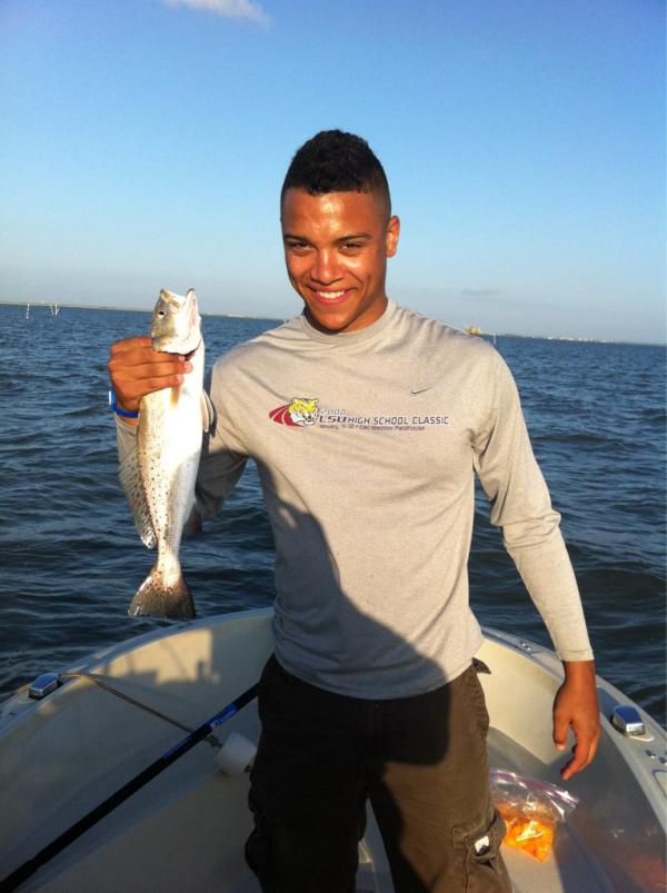 BishopBledsoe's tweet photo. Fishing with grandson http://t.co/Lhcw3iv7