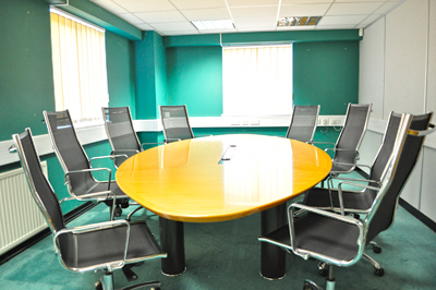 Accubiz's tweet image. Need a boardroom with teas, coffees and some lunch? Call in today to see what we can do for you. #meetingroom