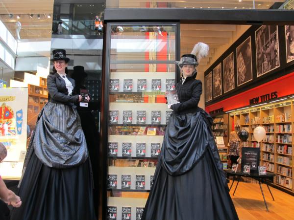 Fab picture of all the #NightCircus celebrations <a href="/Foyles/">Foyles Bookshop</a> last weekend, more photos to follow at facebook.com/thenightcircus