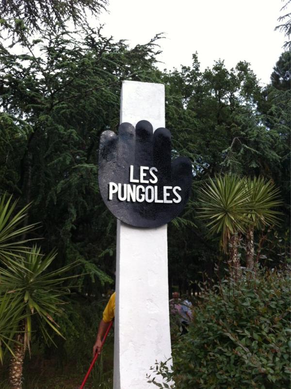 marrabassa's tweet photo. Em donat una maneta de pintura a la MÁ... es que som uns manetes !! http://t.co/xVH1Giic
