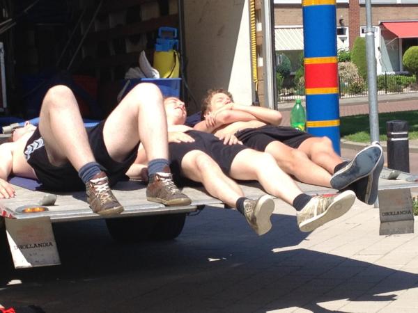Remppi's tweet photo. Hard aan t werk #highnet http://t.co/IstoAmNo