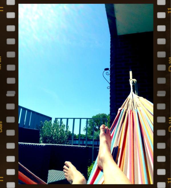 bassanders777's tweet photo. Pura vida ..... Lazy Saturday afternoon in my hammock :) http://t.co/JJwetUjD