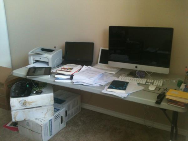 trishpaton's tweet image. Need...professional...help... #comm501 #Comm506