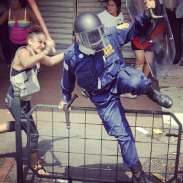 Instahot's tweet photo. In solidarity to the greek people. on http://t.co/kXvfs4Yr http://t.co/XC5OgEtW