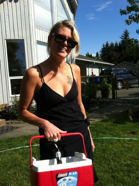 lgudger's tweet photo. little redneck champagne bucket http://t.co/SmWzITp5