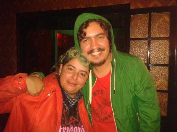 Latora4Brazos's tweet photo. con la graaaande Ali Guaguis y Mario Galeano del Frente Cumbiero. una noche feliz en latora http://t.co/CkKVzhft