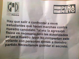la_tutifruti's tweet photo. Acaso es esta, la "nueva actitud" del #PRI?
#Querétaro http://t.co/jjg8O5VT