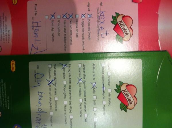 sofiavilhelm's tweet image. Långsam dag på jobbet så vi skriver kärleksbrev till väl utvalda kollegor.