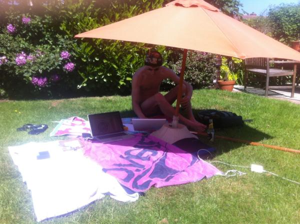 HilzRose's tweet photo. Working outside is lush http://t.co/Cofe2HAJ
