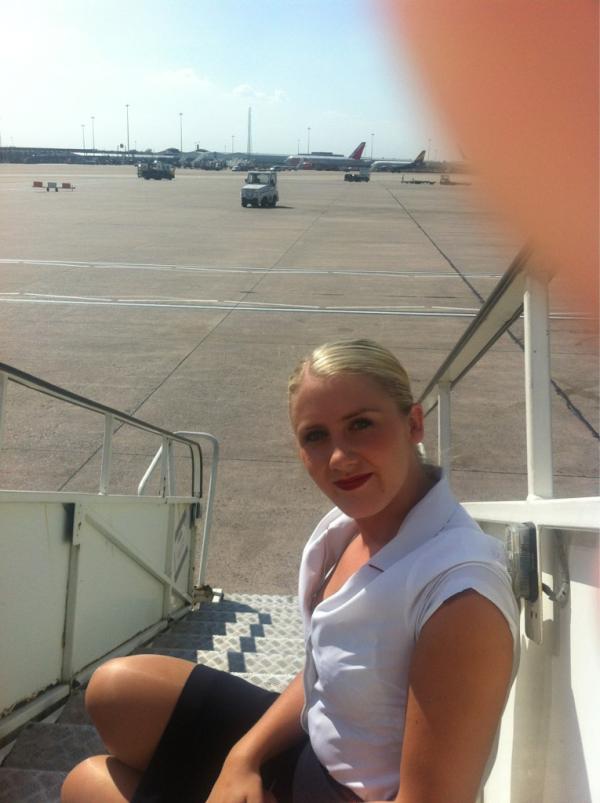 Jojo_Heatley's tweet image. Sunbathing on the back steps. Glad the weathers nice. #delaydelaydelay #baddayatjet2
