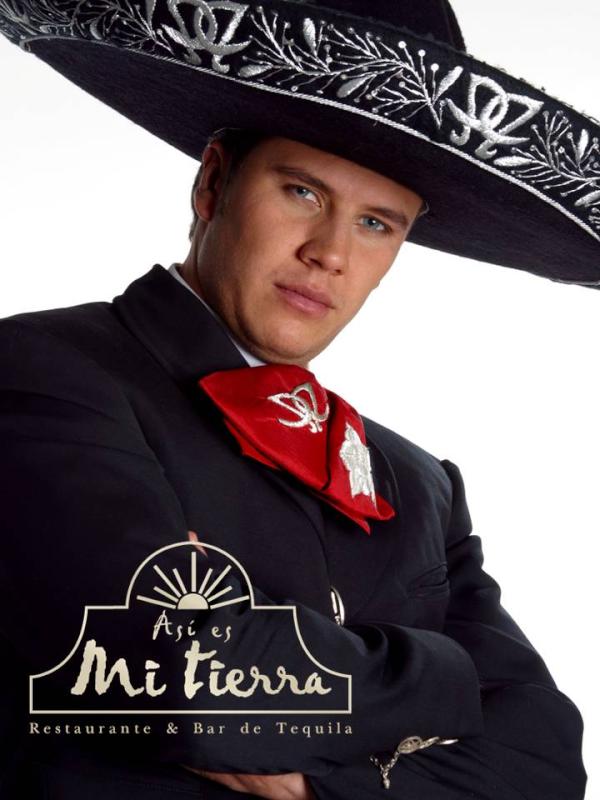 ASIESMITIERRA's tweet photo. HOY SHOW DE EMILIANO BALLET FOLKLORICO Y MARIACHIS EN ASI ES MI TIERRA!!! http://t.co/bib0rlat