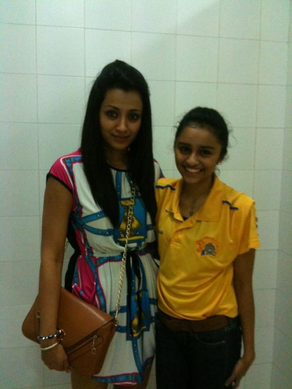 pragathiguru's tweet photo. Bumped into @trishtrashers at the match! http://t.co/PJe9f8JV