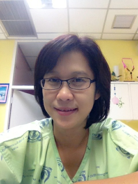WhiteStation's tweet photo. เป็นยามคร่าาา http://t.co/PfofIxcB