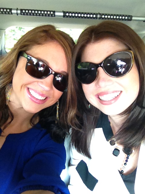 BrittanyMarkham's tweet photo. #sexyandweknowit!!! http://t.co/JgYNP0ix