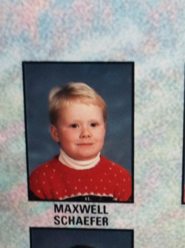 BenGoaley's tweet photo. HA! What a cutie ☺ @MaxPG4L http://t.co/Mk8iHplw