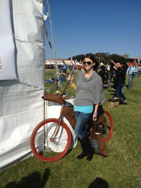 CarlysCloset's tweet photo. Happy bday Golden Gate Bridge #makeyourspark #ggb75 http://t.co/hhJXXmjH