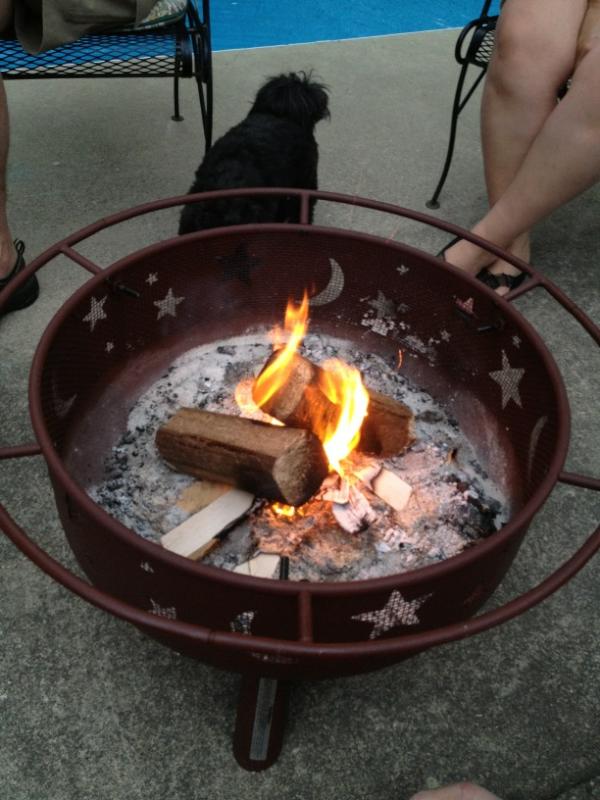 stinkypoodle's tweet photo. This is how we do bonfires in Rochester. #clubAda http://t.co/X9d4wiqY