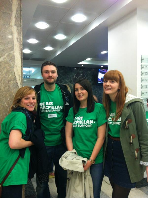 Embofish's tweet photo. Just setting off for our #teammacmillan inspiring millions walk to Westminster all branded up - go team! http://t.co/KcvMmKcs
