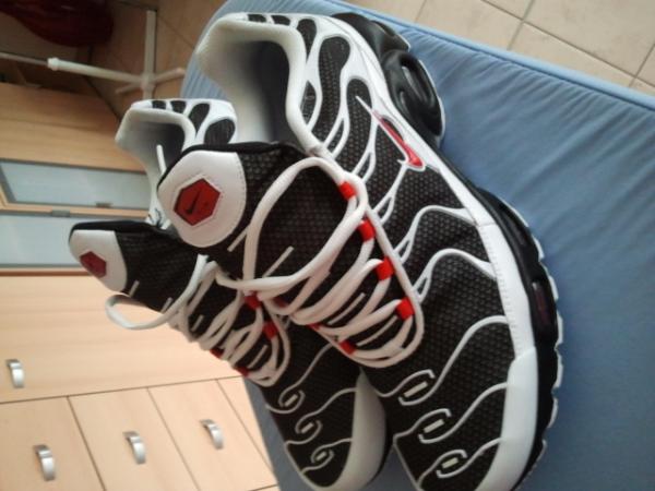 TimoT's tweet photo. Neue Air Max;-);-);-) http://t.co/EiEiC5qE