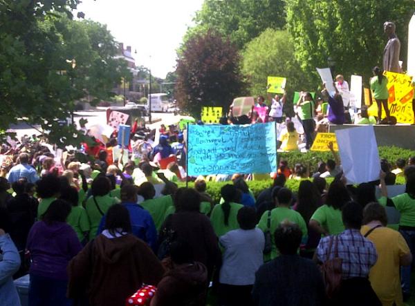 IAFC_Cares's tweet photo. The #IAFCrally is underway here in Springfield! Overflow crowd in front of the Lincoln Statue at the Capitol! http://t.co/Q90iVbIg