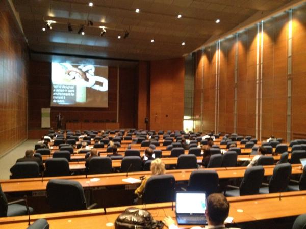 jowyang's tweet image. At #webcomMt learning from SAPs @sameerpatel discuss how SCRM changes business, this is UN conference room.