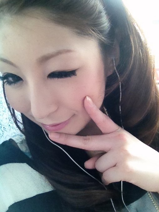 道が混んでるよお(/ _ ; )時間間に合わないかな～(&acute;･_･`)⁈ http://t.co/LScy92iX